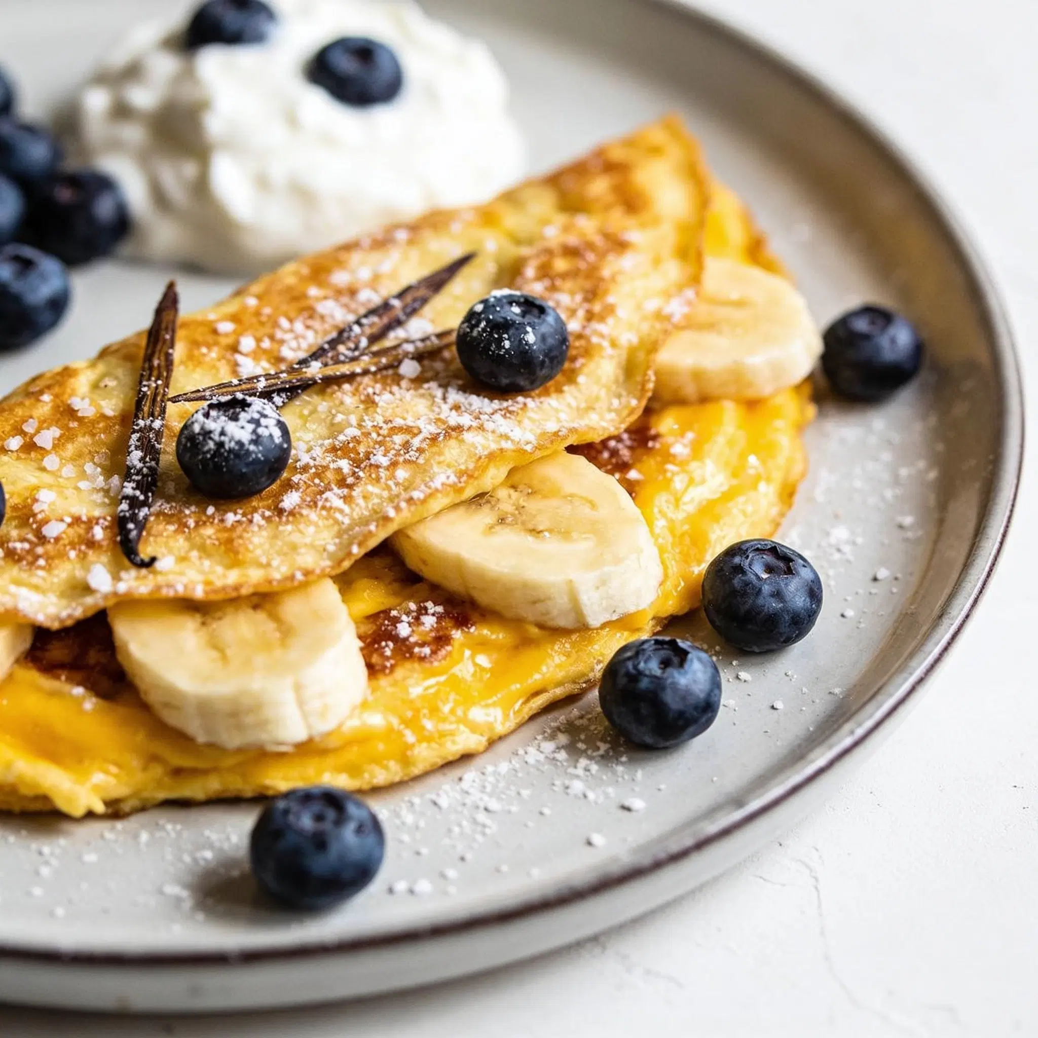 Omlet na słodko z owocami